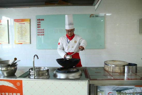 青海新东方烹饪学校-学生采访