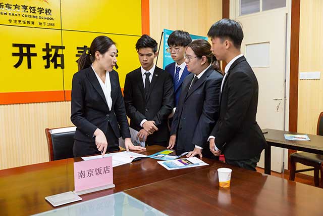江苏新东方烹饪学校西餐专业招聘会