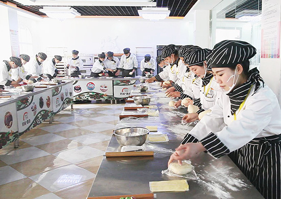 成都新东方烹饪学校