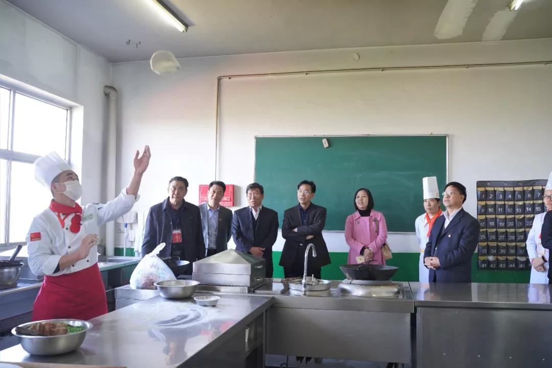 河北省高速管理局第三界厨师、保安技能大比武决赛在我校圆满落幕！