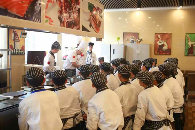 意大利主厨空降安徽新东方，现场亲授西餐专业课程！