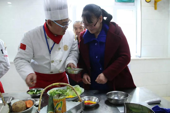 青海新东方烹饪学校-厨师学校