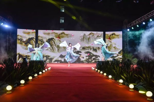 山东新东方2019年五一文艺联欢晚会