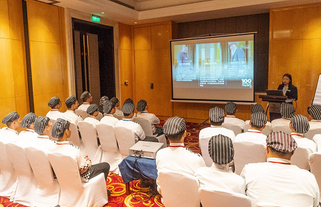 走进南京朗昇希尔顿酒店