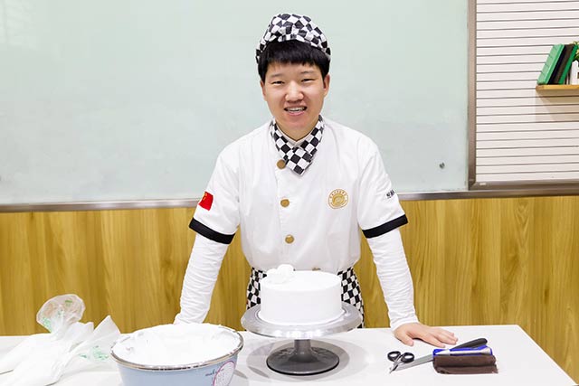 李伟：今天选择西点积累自己，明天实现我的创业梦！