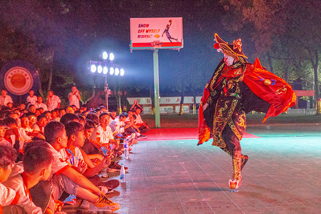 江苏新东方“爱祖国，庆华诞”文艺汇演圆满！