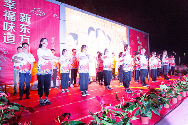 江苏新东方“爱祖国，庆华诞”文艺汇演圆满！