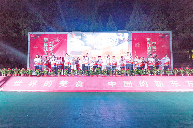 江苏新东方“爱祖国，庆华诞”文艺汇演圆满！