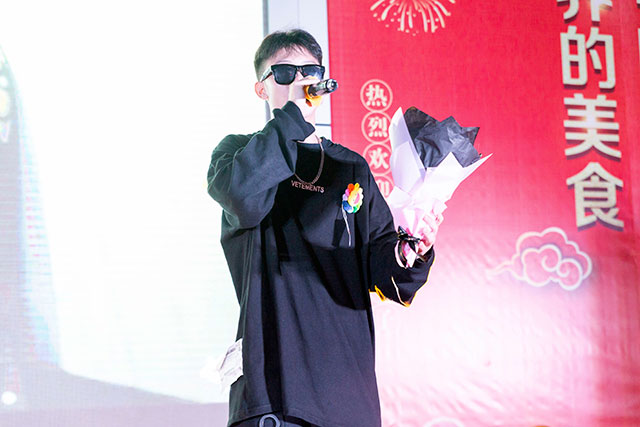 江苏新东方“爱祖国，庆华诞”文艺汇演圆满！