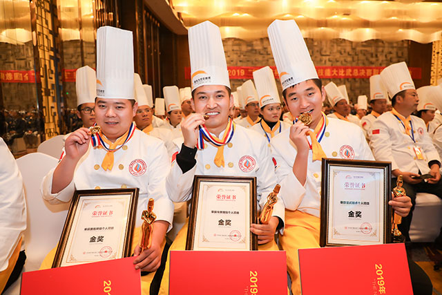喜报！江苏新东方名师再次斩获特金奖！