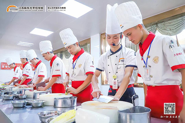 品饕餮美食，抢学籍名额，本周江苏新东方如此火热！