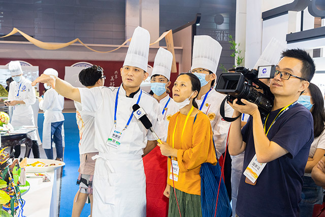 江苏新东方亮相第二届大运河文化旅游博览会运河美食文化展，吸睛无数！