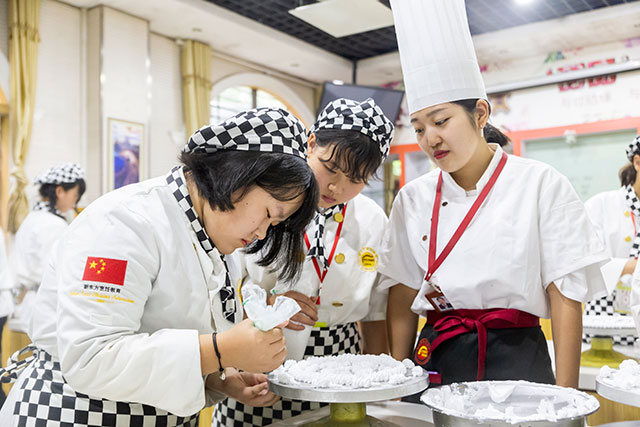 赵婷：在新东方学西点，变成更好的自己！