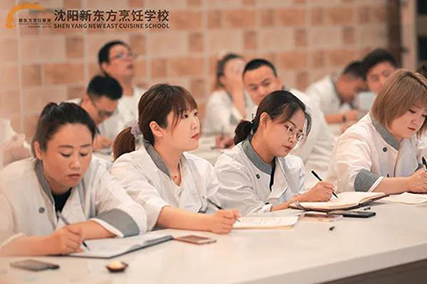 学厨师